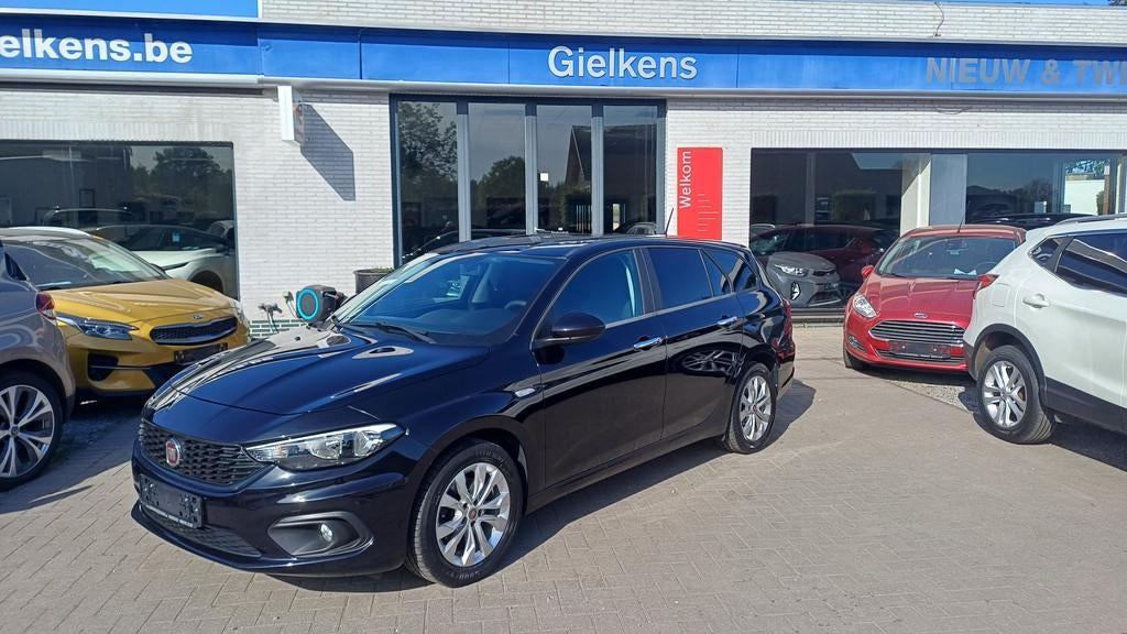 Fiat Tipo 1.4i SW*28000KM.*/1J. GARANTIE, Auto's, Fiat, Voorwielaandrijving, https://public.car-pass.be/vhr/12e7fc5f-5ca6-4391-a5ea-36fffa38d305