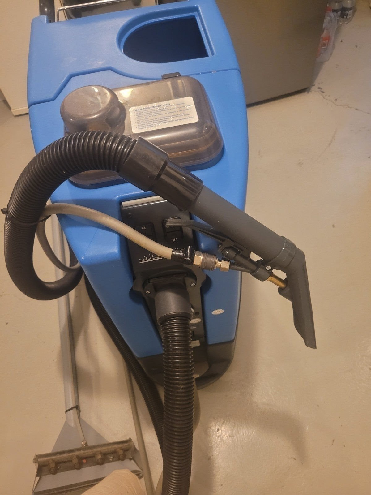 nettoyeur de tapis professionnel, Enlèvement