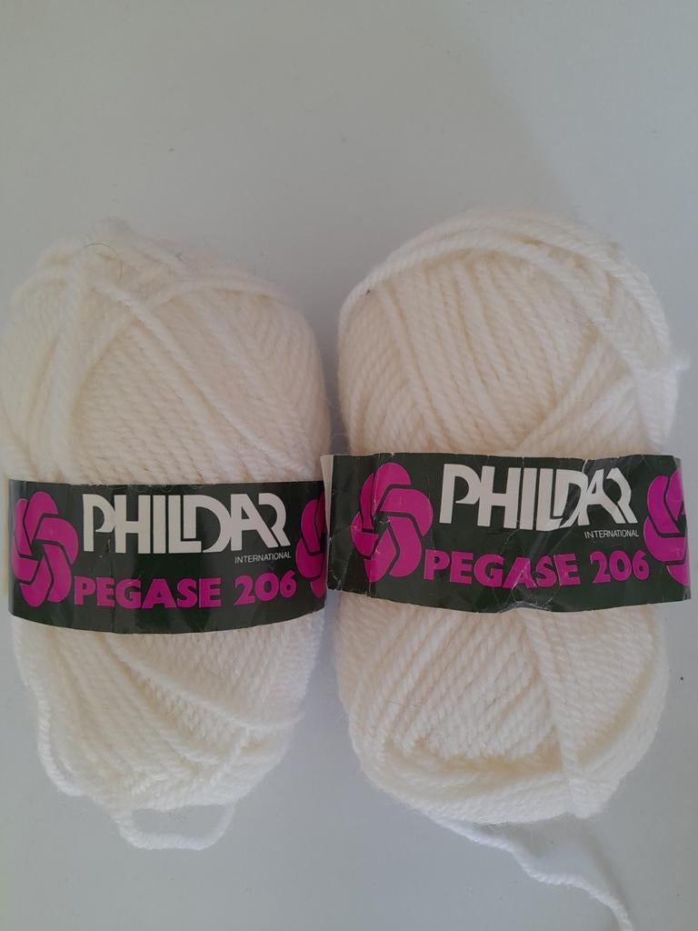 2 x Phildar pegase wit, Ophalen of Verzenden