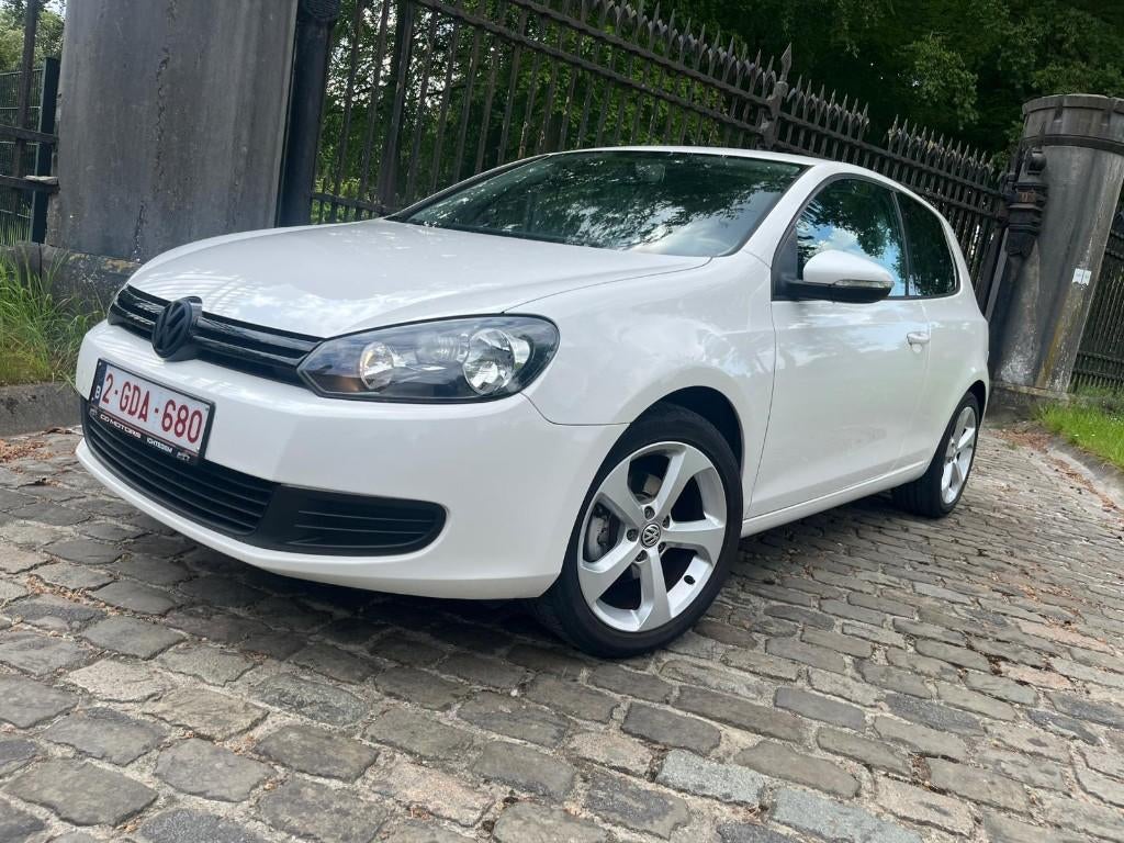 vw golf 1400cc benzine **17' GTI velgen **navi*, Auto's, Voorwielaandrijving, Euro 5, Stof, 4 cilinders