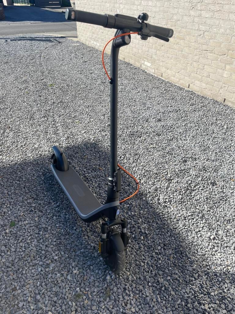 Elektrische step ninebot E2 plus, Vélos & Vélomoteurs, Trottinettes, Enlèvement, Comme neuf