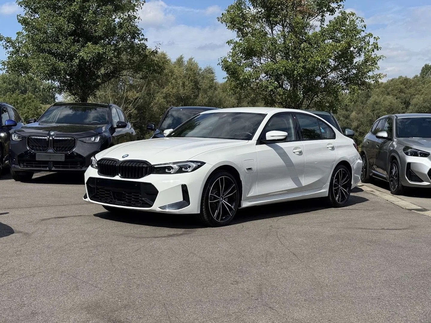 BMW 3 Serie 330 e xDrive sedan M Sport LCI / ADAP CRUISE / S, Autos, 215 kW, Achat, Euro 6, Noir