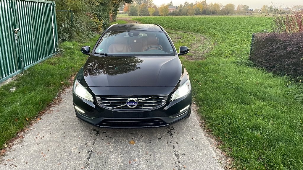Volvo V60, Autos, Cuir, Achat, Euro 6, V60