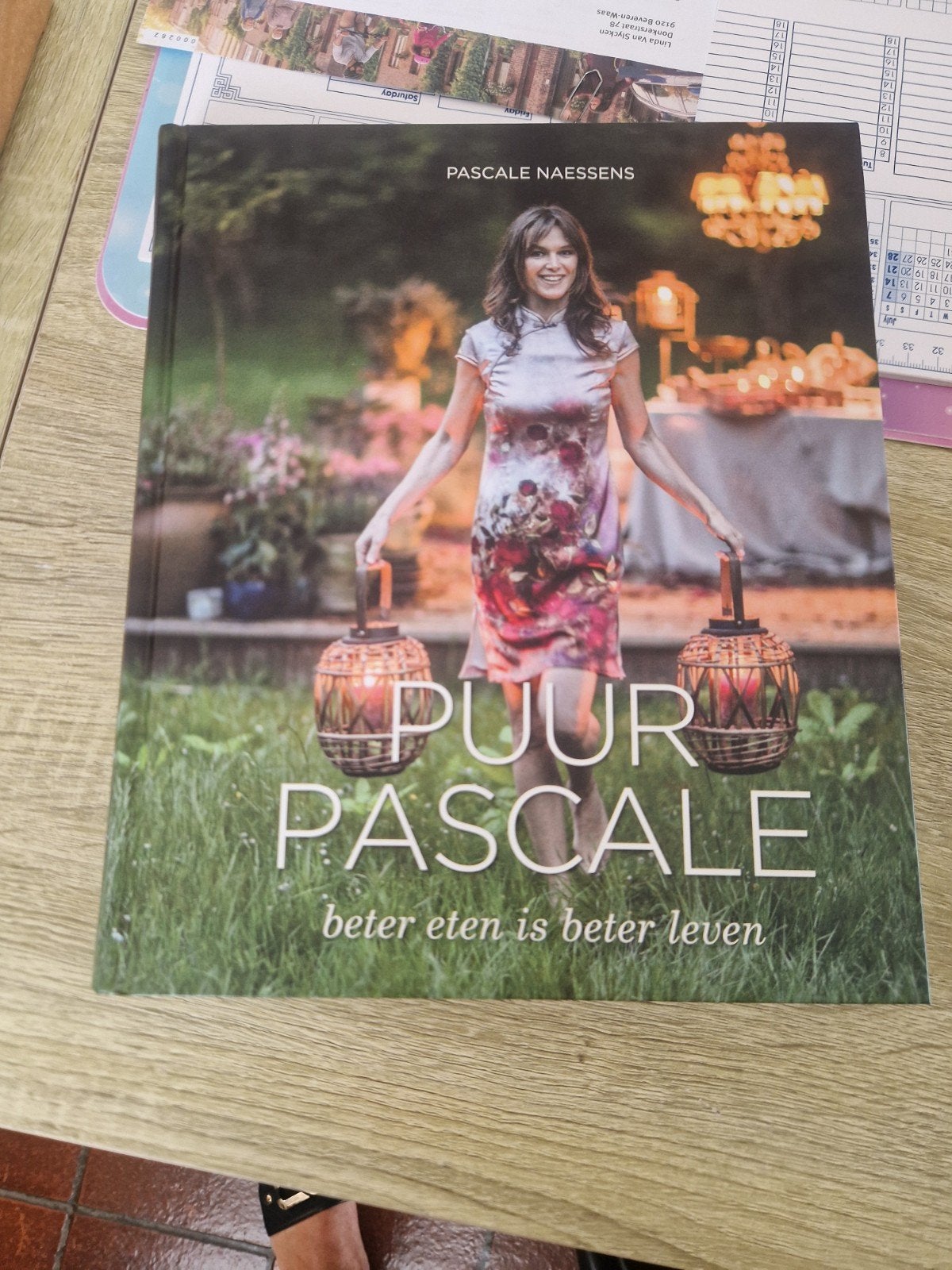 Pascale Naessens, Boeken, Ophalen