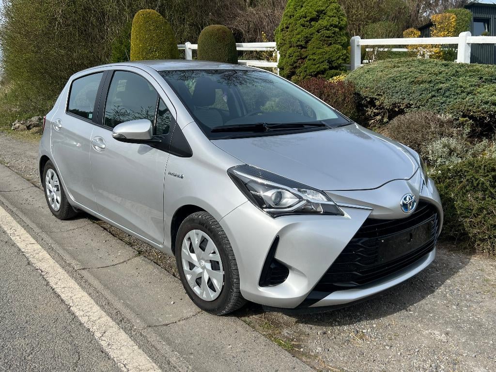 toyota yaris hybride, Argent ou Gris, Achat, Euro 6, Entreprise