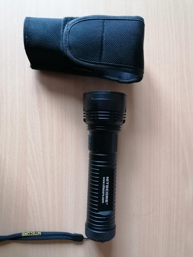 Nitecore EA81., Caravans en Kamperen, Ophalen