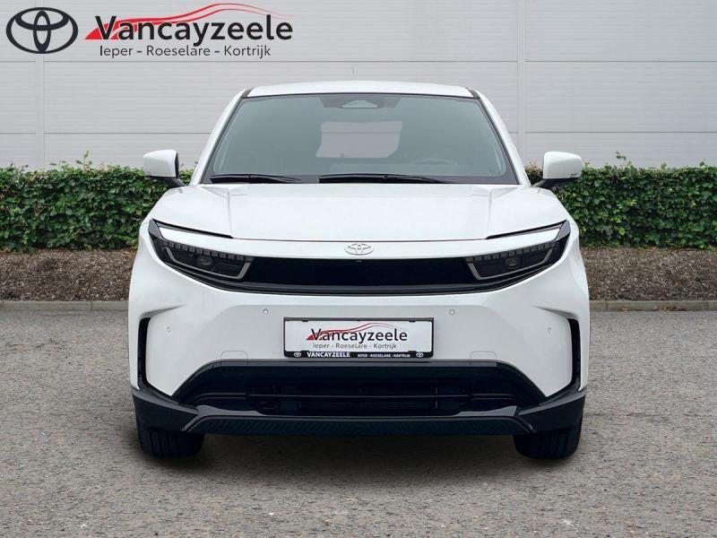 Toyota Urban Cruiser Executive+cam+gps+sens V+A, Auto's, Toyota, USB, 128 kW, Wit, Elektrisch