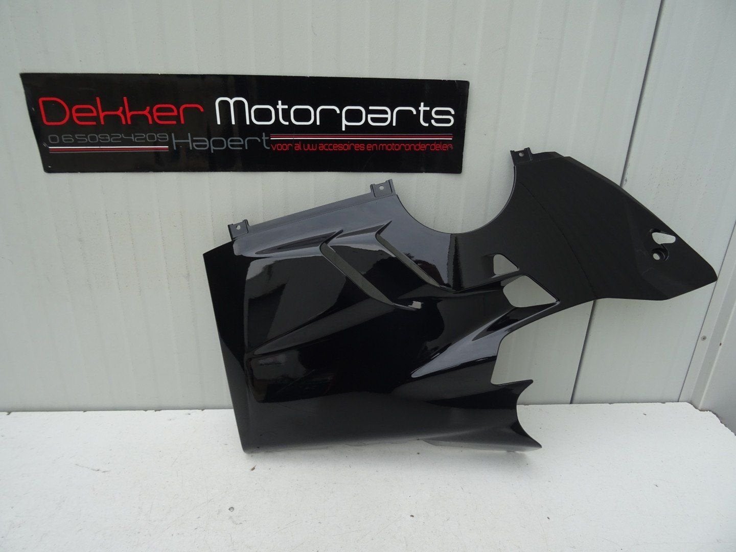 Linker Onderkuip Ducati Panigale V4 / S 2022-2023-2024 Zwart, -, Utilisé, -, -