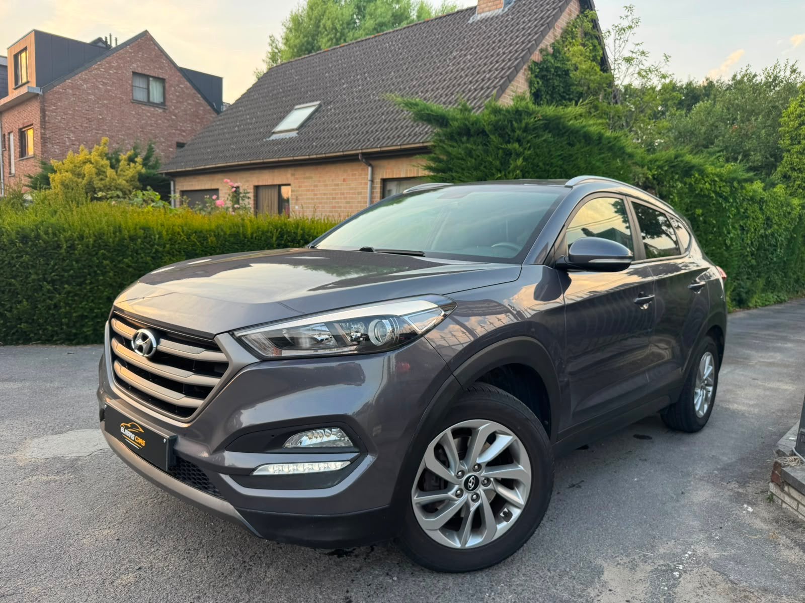 Hyundai Tucson 1.6 GDi Essence, Autos, Argent ou Gris, Achat, Boîte manuelle, Noir