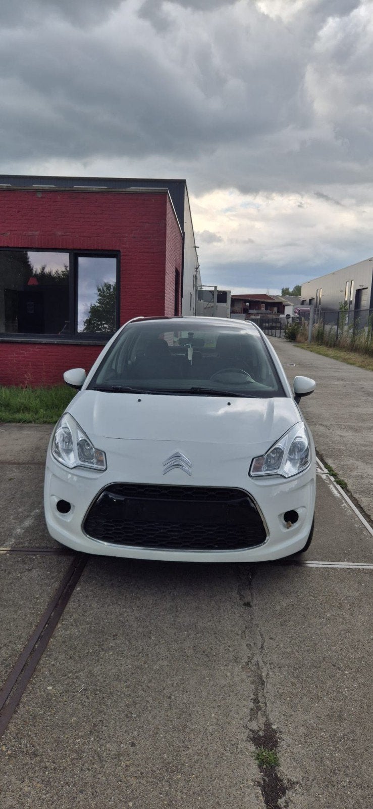 Citroën C3 - zeer zuinig en proper!!, Euro 5, Stof, Zwart, Wit