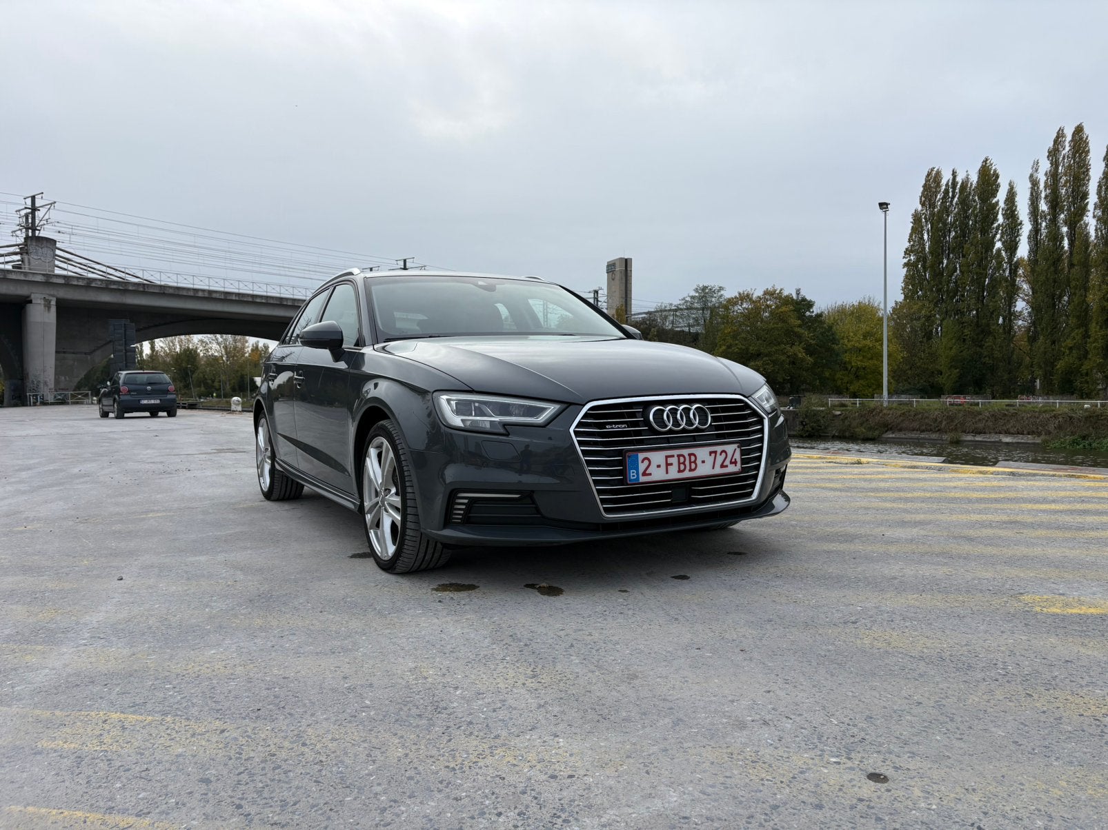 Audi A3 40TFSI e-tron automatic Rechargeable 2020 94.000 km, Autos, 1395 cm³, Achat, Carnet d'entretien, Autres couleurs