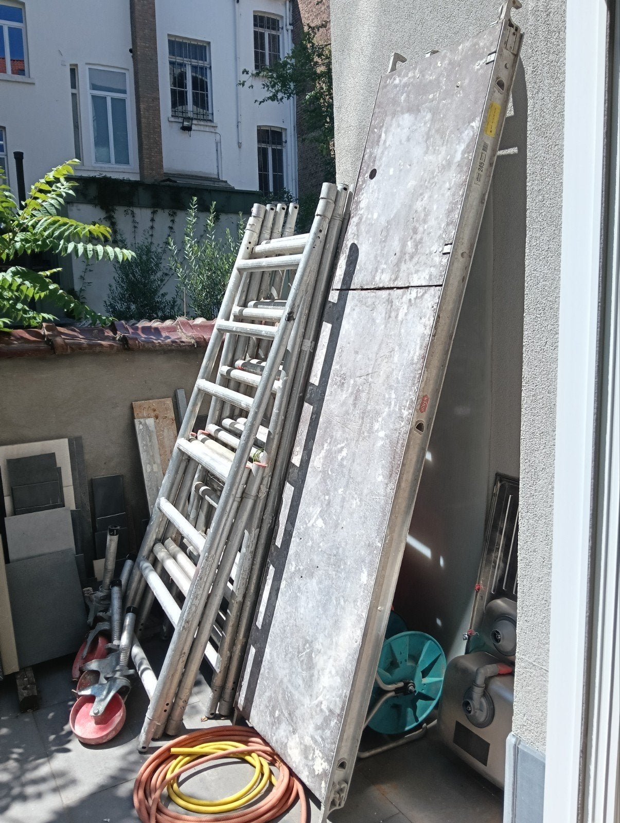 échauffage allu professionnel (10 metre)hauteur.500€ à bxl