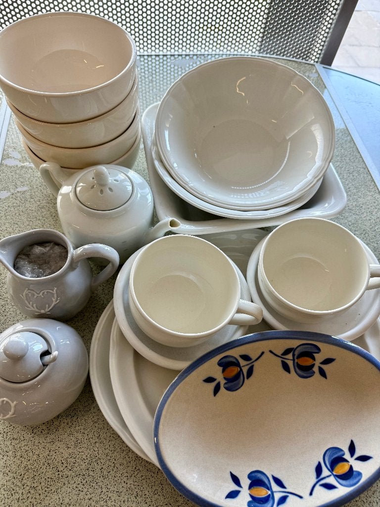 Lot keukenmateriaal o.a. hotelporselein, Ophalen