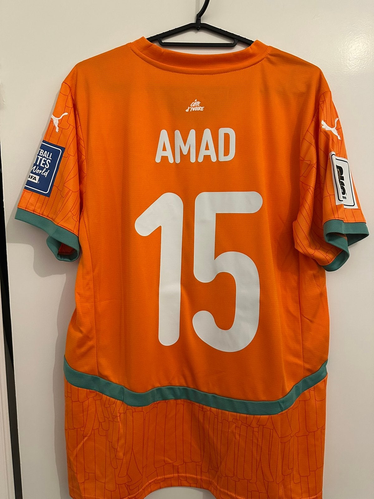 Amad ivoorkust S, Ophalen of Verzenden, Zo goed als nieuw