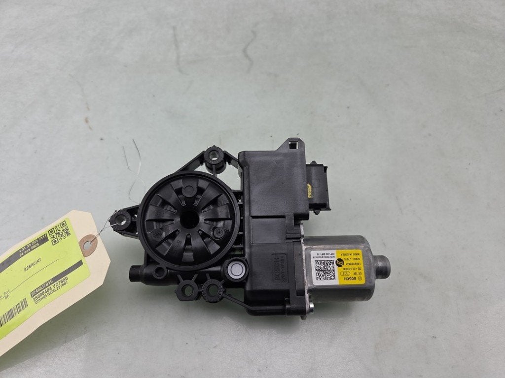 MOTEUR LEVE VITRE ELECTRIQUE Kia Ceed (CDB5 / CDBB), Kia, Info@kia.de, Utilisé, Theodor-Heuss-Allee 11
60486  Frankfurt am Main, DE
