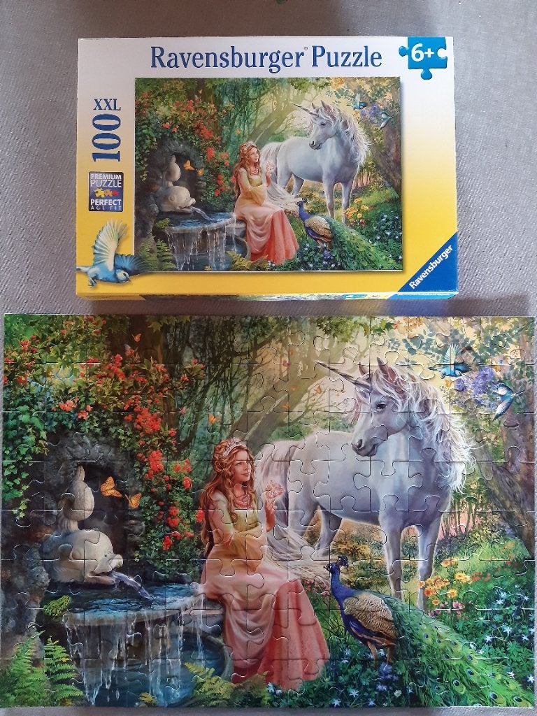 RAVENSBURGER PUZZEL 100 XL In het rijk van de eenhoorns., Enfants & Bébés, Jouets | Puzzles pour enfants, Enlèvement ou Envoi
