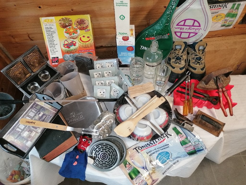 rommelmarktspullen, Diversen, Ophalen