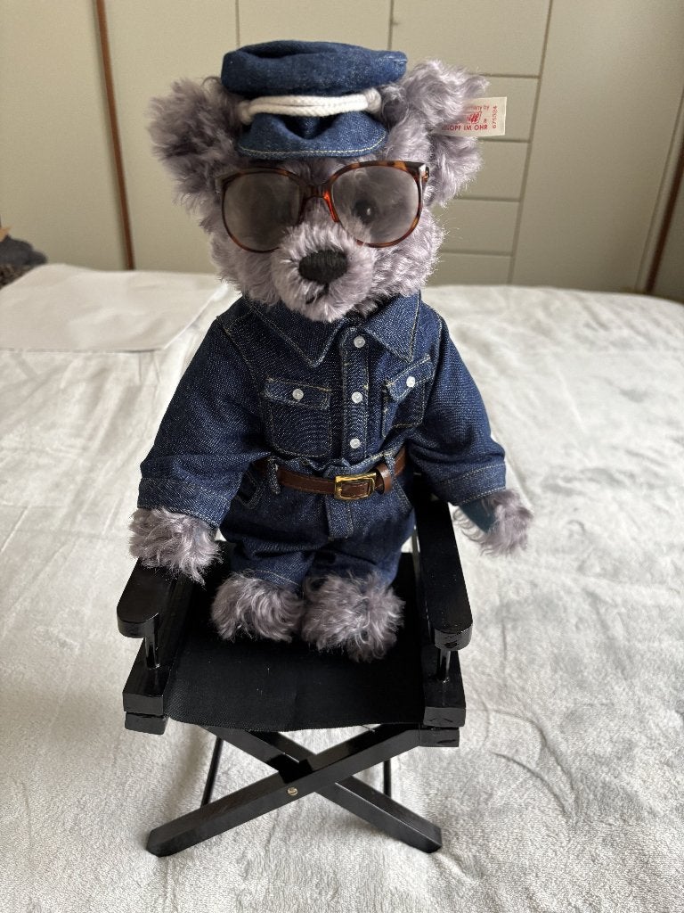 STEIFF – Akira Kurosawa, Verzamelen, Beren en Cherished Teddies, Ophalen of Verzenden, Zo goed als nieuw, Stoffen beer, Steiff