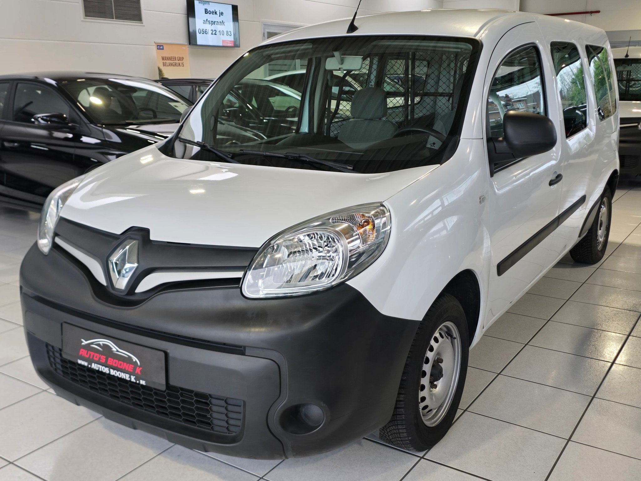 Renault Kangoo Lengte 2/Schuifdeur /Parkeersensoren / 8256 e, Auto's, Renault, Voorwielaandrijving, Stof, Gebruikt, 4 cilinders