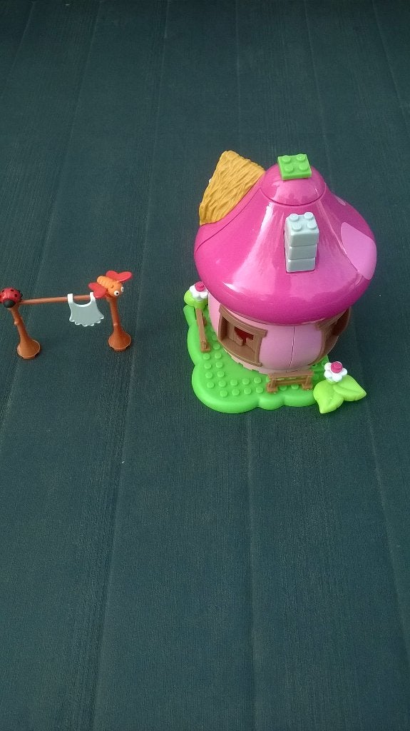 Megabloks Les Schtroumpfs – Maison Schtroumpfette 10707, Collections, Enlèvement ou Envoi, Utilisé, Schtroumpfette, Poupée, Figurine ou Peluche