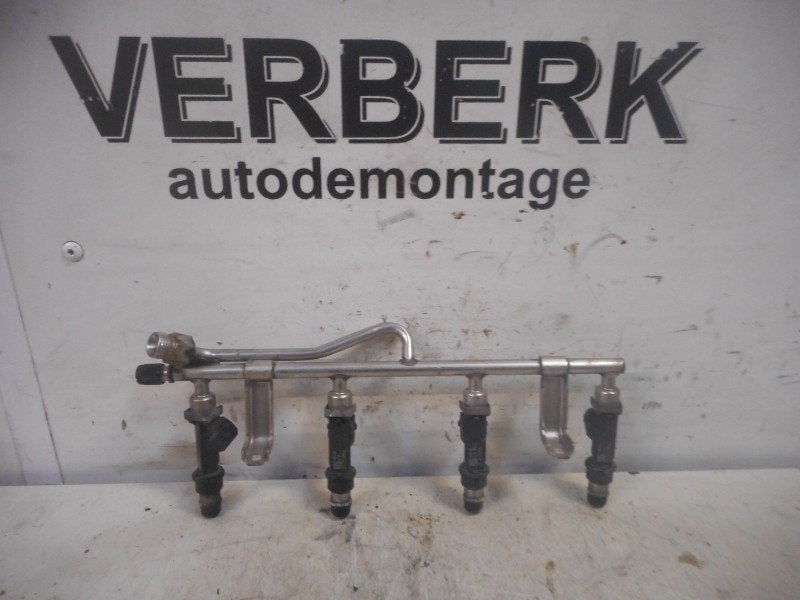 RAMPE D'INJECTION Opel Meriva (A) (25313846), Opel, Opel Automobile GmbH, Utilisé, Kontakt-opel@opel.com