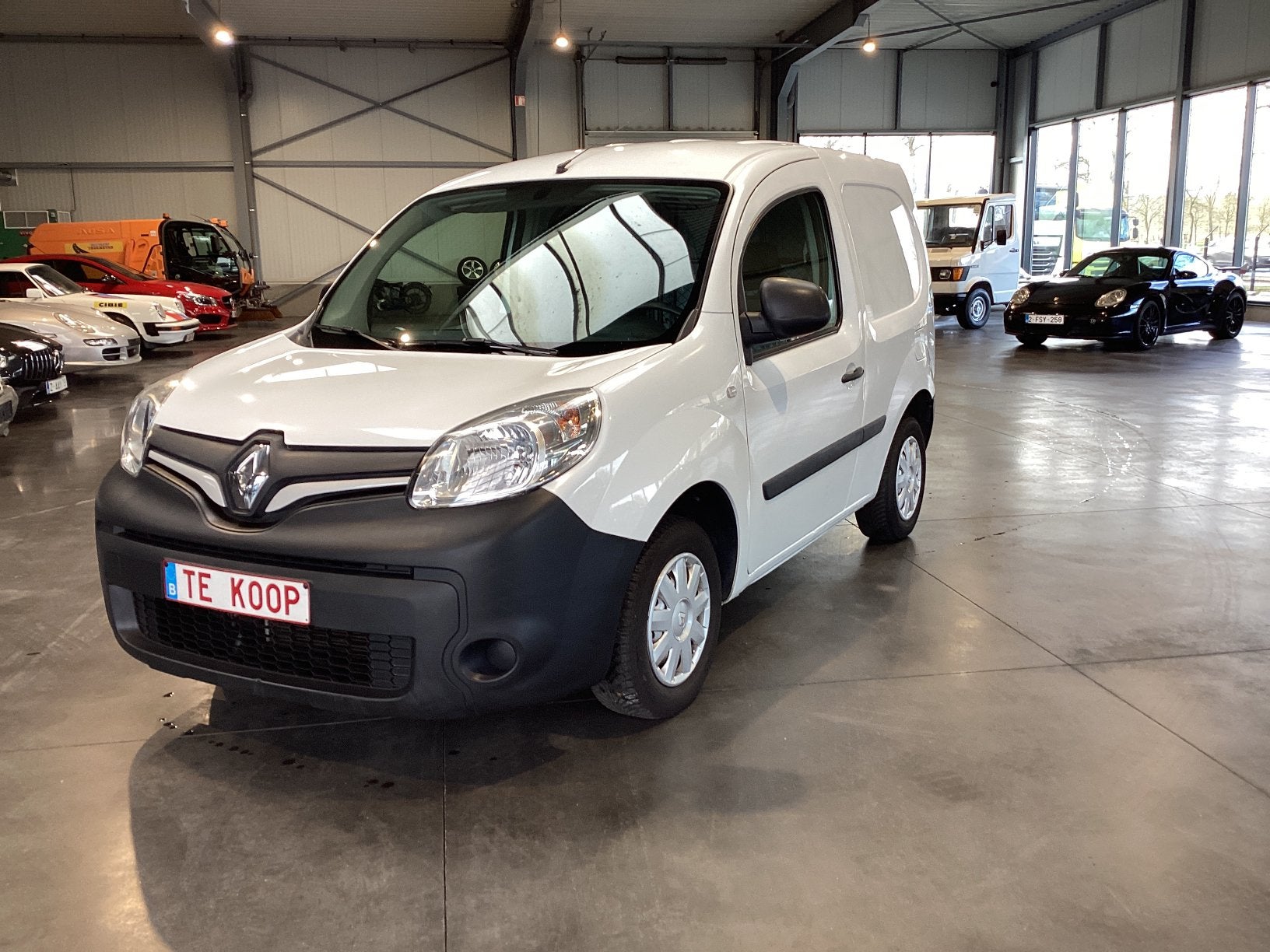 Renault kangoo 2019  79.000km, Autos, Achat, Entreprise, 2 places, Noir