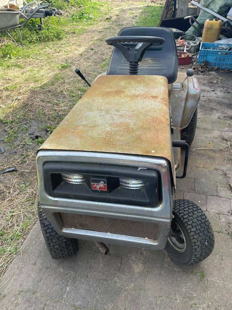 Zitmaaier zonder maaidek te koop, Ophalen, Zo goed als nieuw