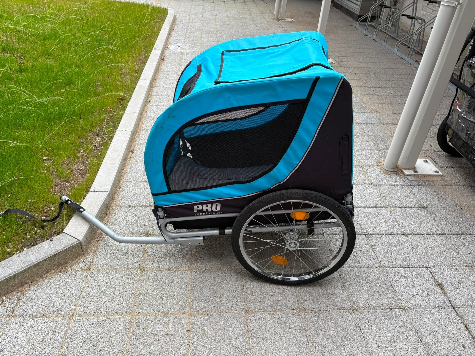 Hondenkar, Vélos & Vélomoteurs, Accessoires vélo | Remorques, Enlèvement, Comme neuf, Remorque pour chien
