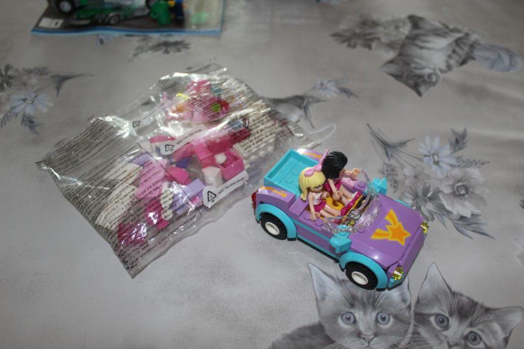 lego friends autootje met extra stukjes, Kinderen en Baby's, Speelgoed | Duplo en Lego, Gebruikt, Lego, Accessoire, Friends, Ophalen