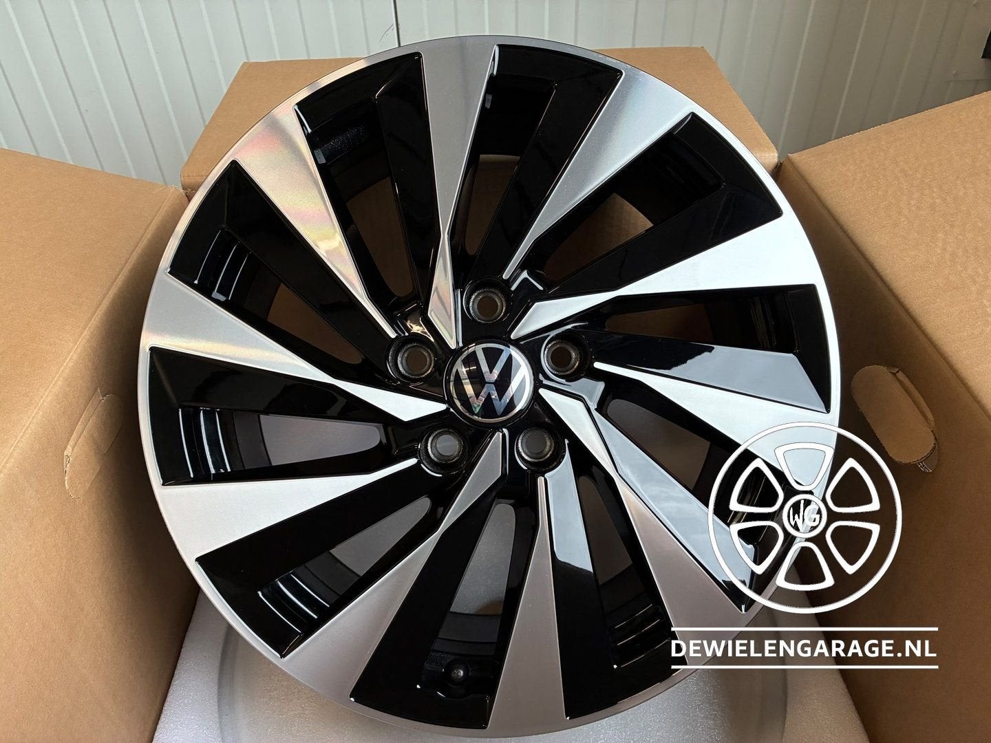 4x 17 inch VW T-Roc Velgen NIEUW DEMO Origineel 5x112 (Golf,, Neuf, Véhicule de tourisme, -, 17 pouces