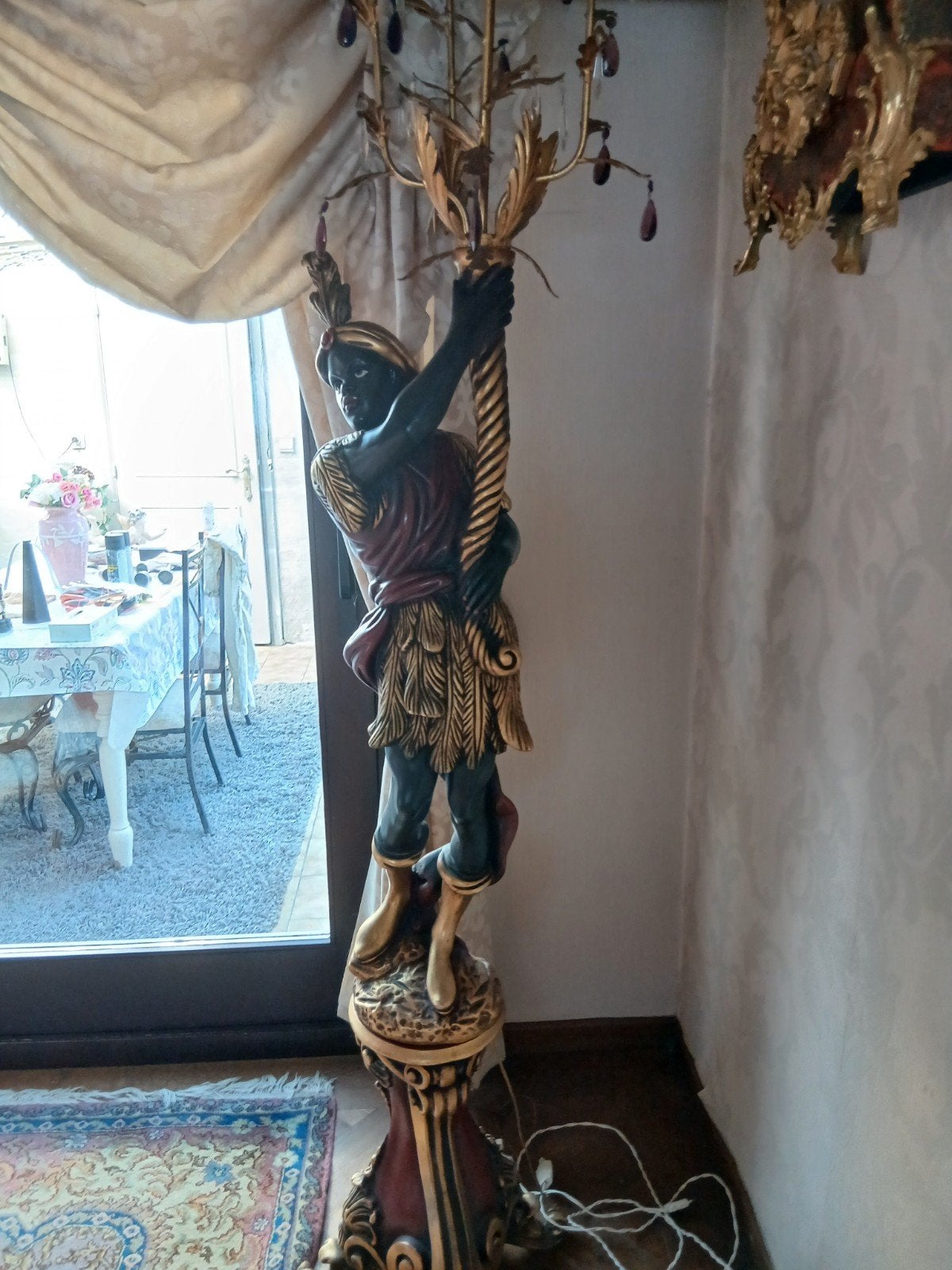Moorlamp, Enlèvement