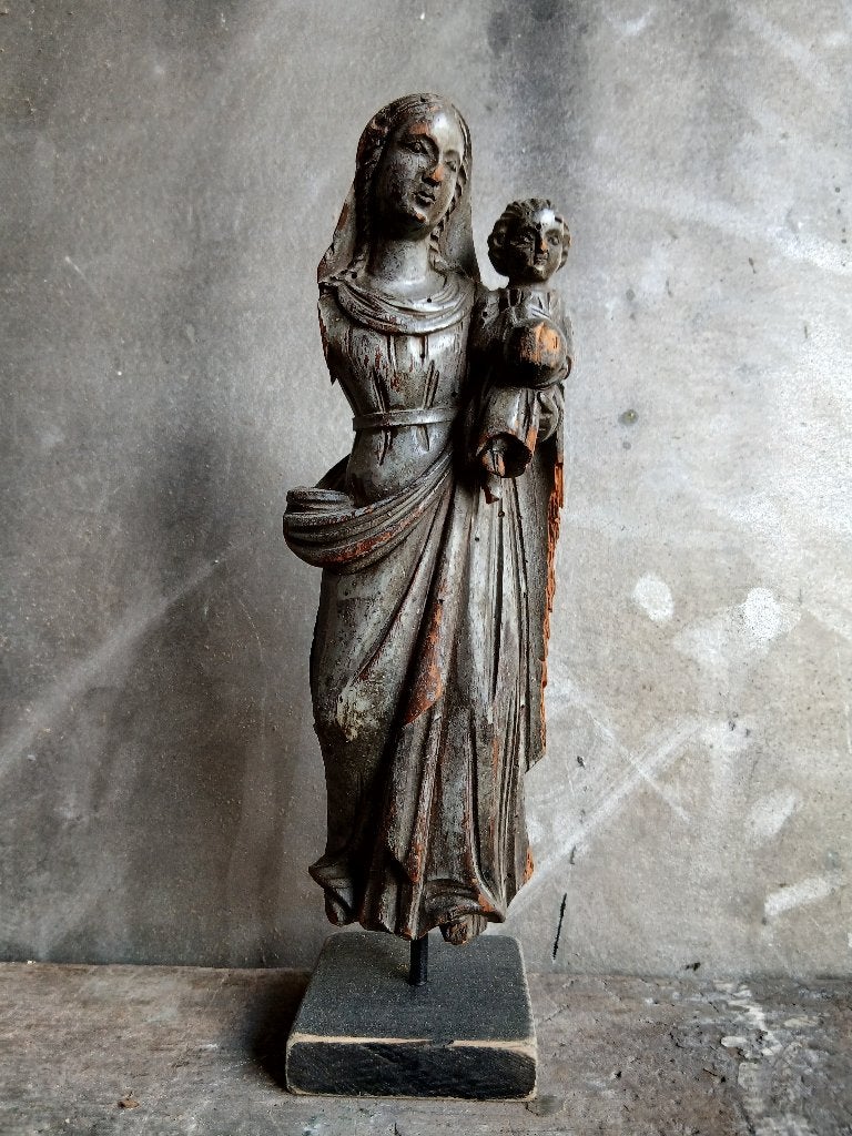Franse houten madonna 18de eeuws, eventueel vroeger, Antiek en Kunst, Houtsnijwerk, Handgemaakt, Ophalen of Verzenden, Hout