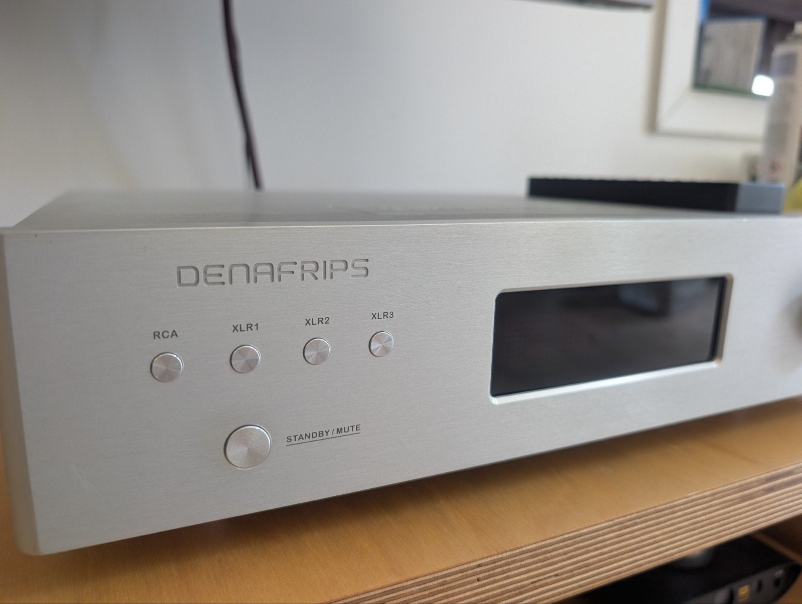 Denafrips Athena voorversterker, Audio, Tv en Foto, Versterkers en Ontvangers, Ophalen