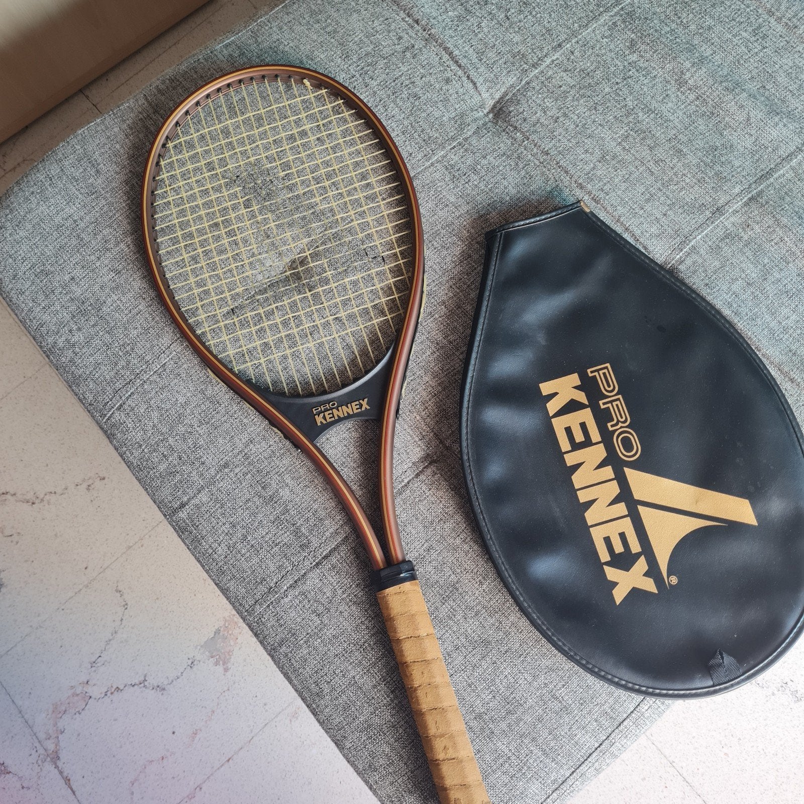 Professioneel tennisracket, Ophalen of Verzenden, Racket