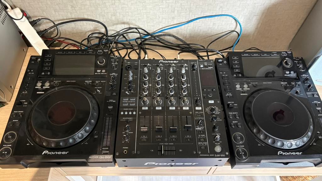 Pioneer Set 2xCDJ-2000 + DJM-850, Muziek en Instrumenten, Ophalen, Zo goed als nieuw, Dj-set, Pioneer