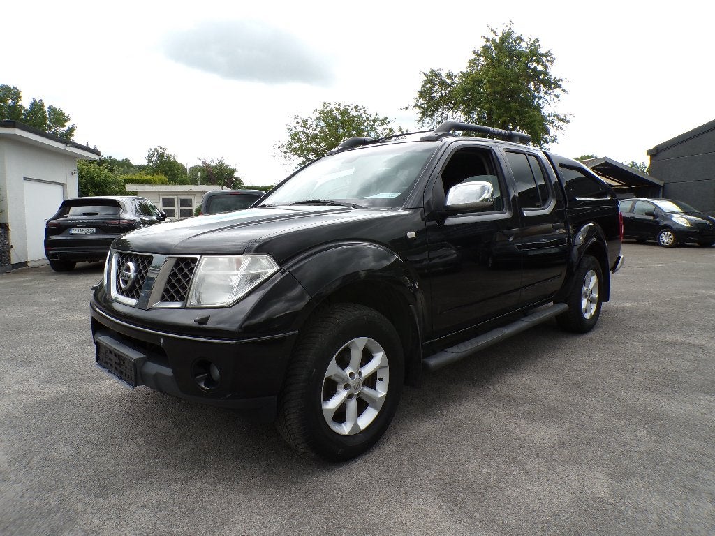 Nissan Navara 2.5DCI 4x4  Cuir/Toit Ouvrant, Autos, Camionnettes & Utilitaires, Entreprise, Achat, 4x4, ABS, Air conditionné, Climatisation automatique