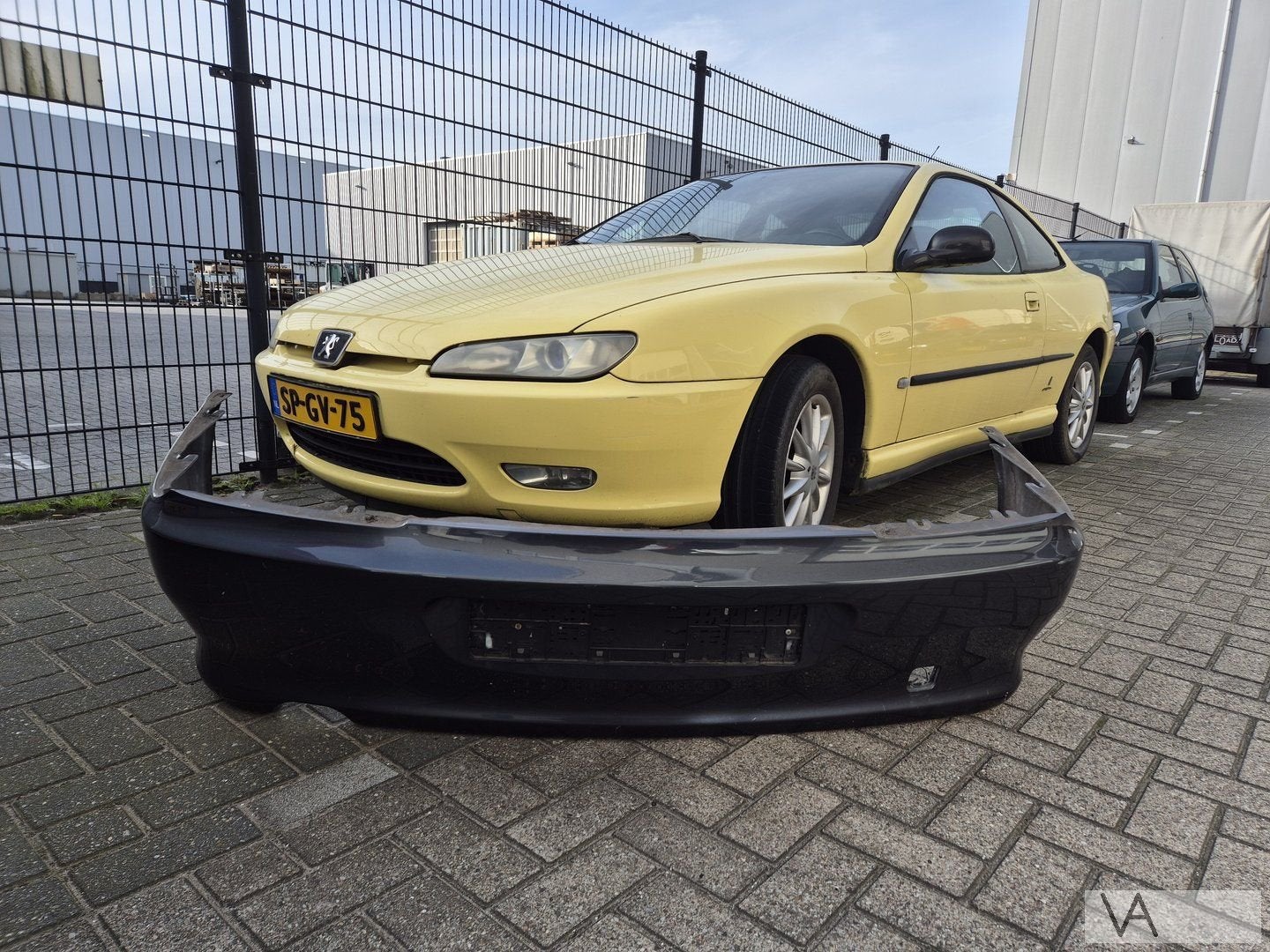 Peugeot 406 coupe 1997 - 2005 achterbumper GRIS COSMOS €406, Auto-onderdelen, Gebruikt, -, -, Ophalen of Verzenden
