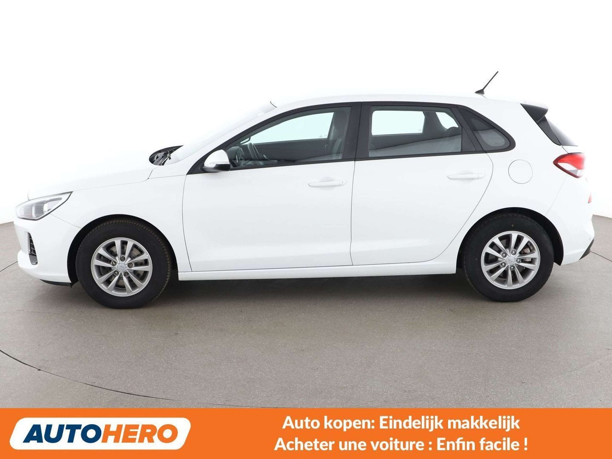 Hyundai i30 1.0 TGDI Classic (année de construction 2017), Autos, Hyundai, Achat, 998 cm³, https://public.car-pass.be/vhr/17be1554-5d72-4c59-83d0-14897e8a9ae9