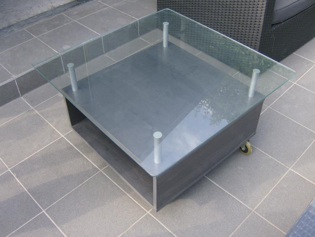 salontafel met glas op wieletjes74 op 74 glas60 op 60 tafel, Ophalen, Gebruikt, Glas