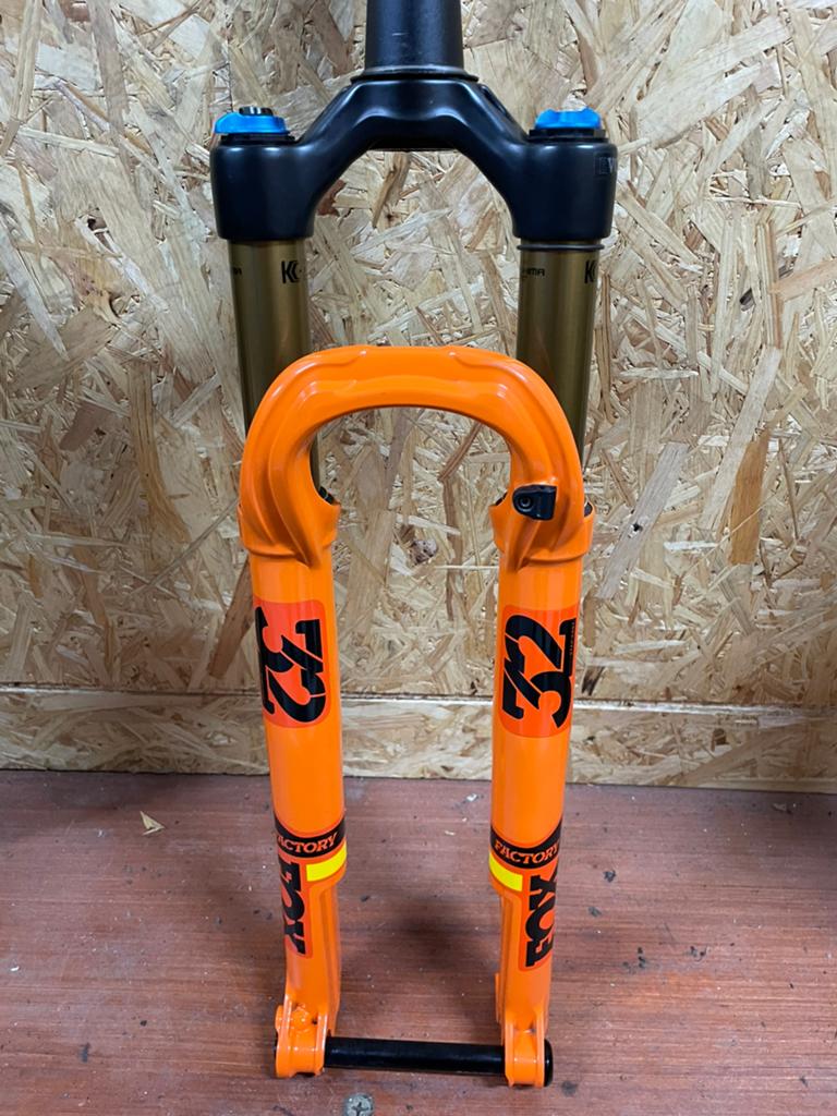 Fox 32 stepcast Kashima, Fietsen en Brommers, Ophalen, Gebruikt, Mountainbike, Voorvork