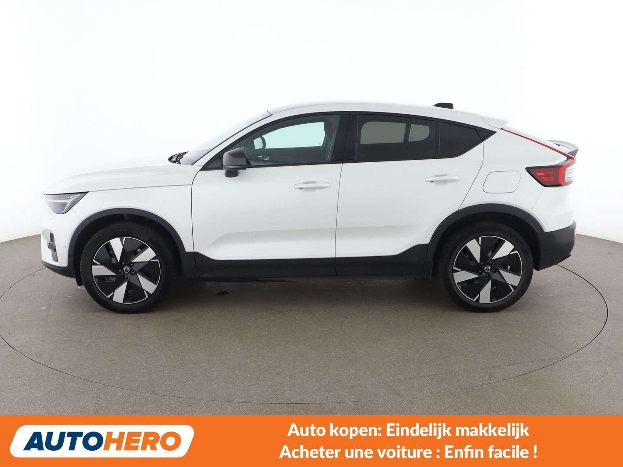 Volvo C40 Recharge Twin Pure 300 kW Ultimate AWD, Autos, Achat, 408 ch, Volant multifonction, Alcantara