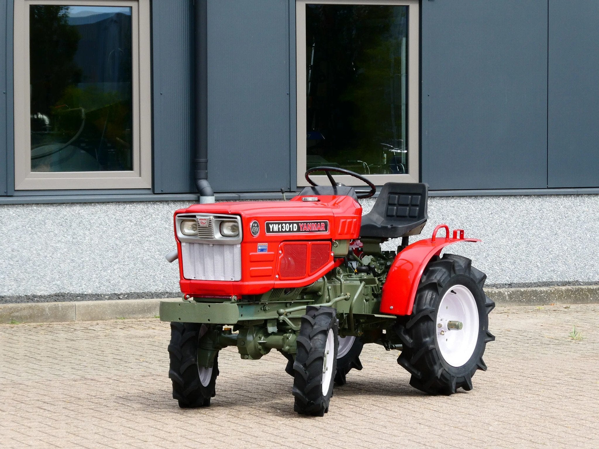 Yanmar YM1301 4wd / 253 Draaiuren / Koopje, Zakelijke goederen, Landbouw | Tractoren, Overige merken, Gebruikt