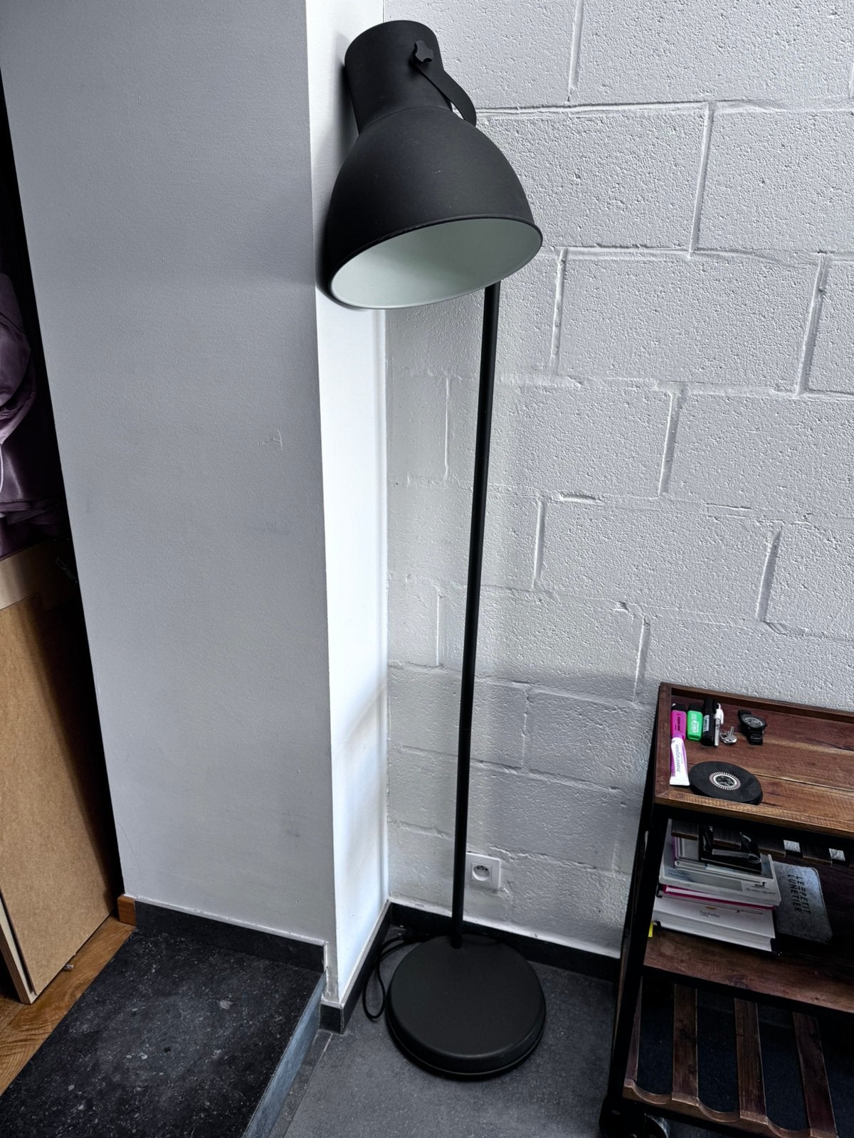 Lampadaire industriel noir IKEA Hektar, Maison & Meubles, Enlèvement, Comme neuf, Métal