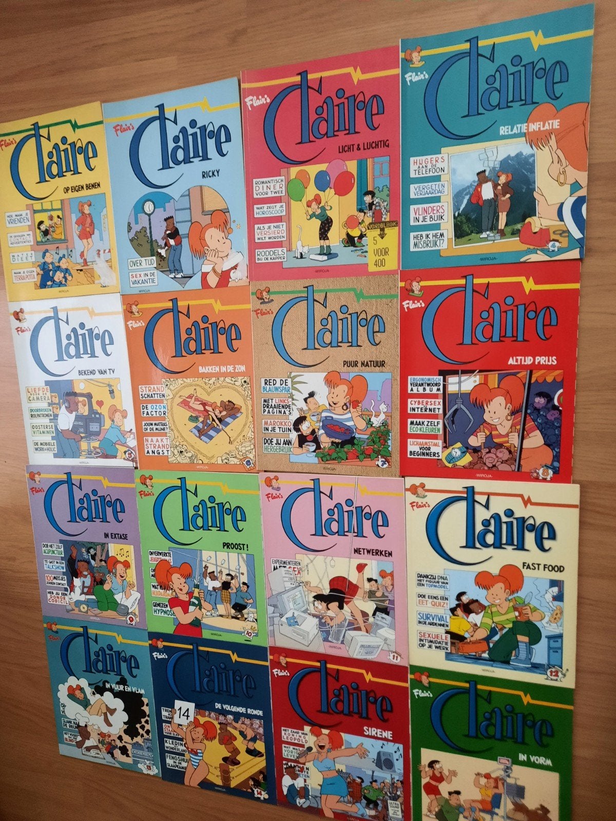 Mooie complete set originele Claire strips – Deel 1 t/m 16 (, Enlèvement ou Envoi, Robert van der Kroft, Série complète ou Série