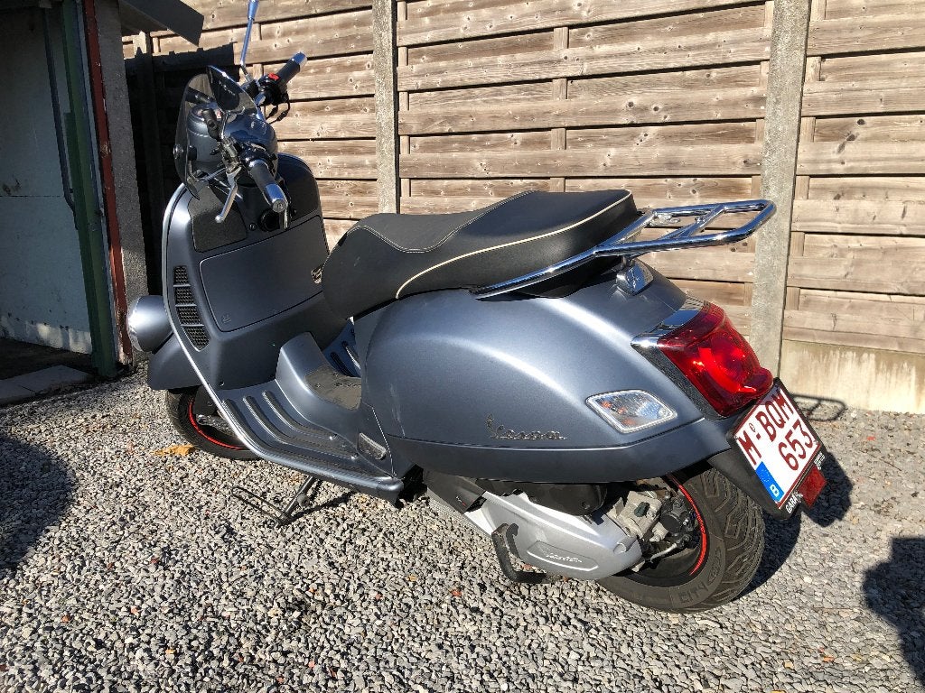 Vespa Sei Giorni 300cc, 3900 km., Scooter, 300 cc, Gebruikt, Particulier