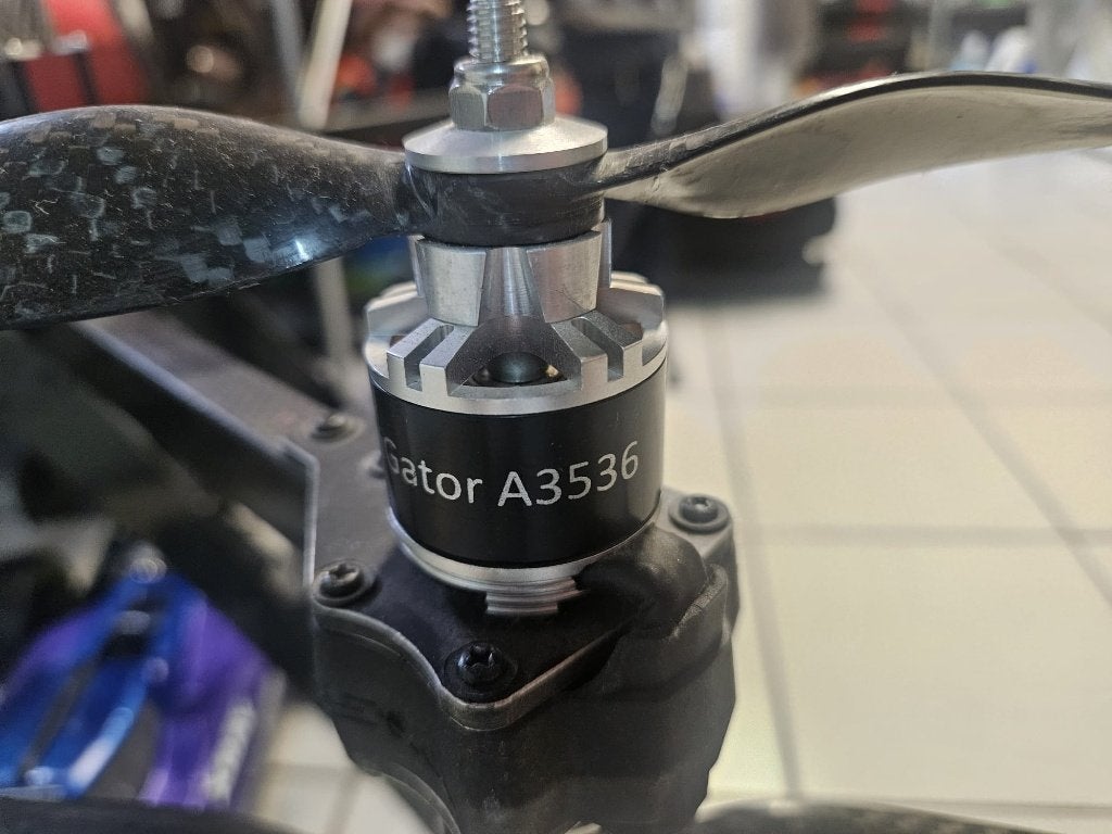 Moteur altigator A3536 350W + Hélice 8 Pièces dispo., TV, Hi-fi & Vidéo, Enlèvement ou Envoi, Comme neuf, Autres types, Autres marques