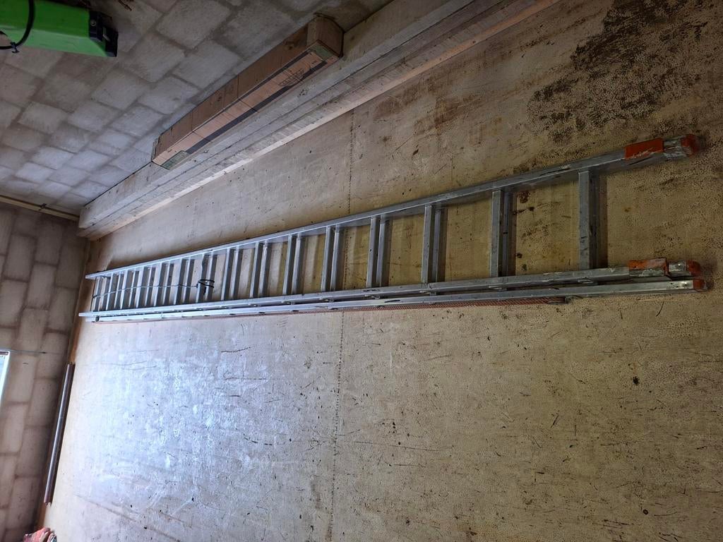 Ladder 8 meter (2x4m), Doe-het-zelf en Bouw, Ladders en Trappen, Ophalen, Gebruikt