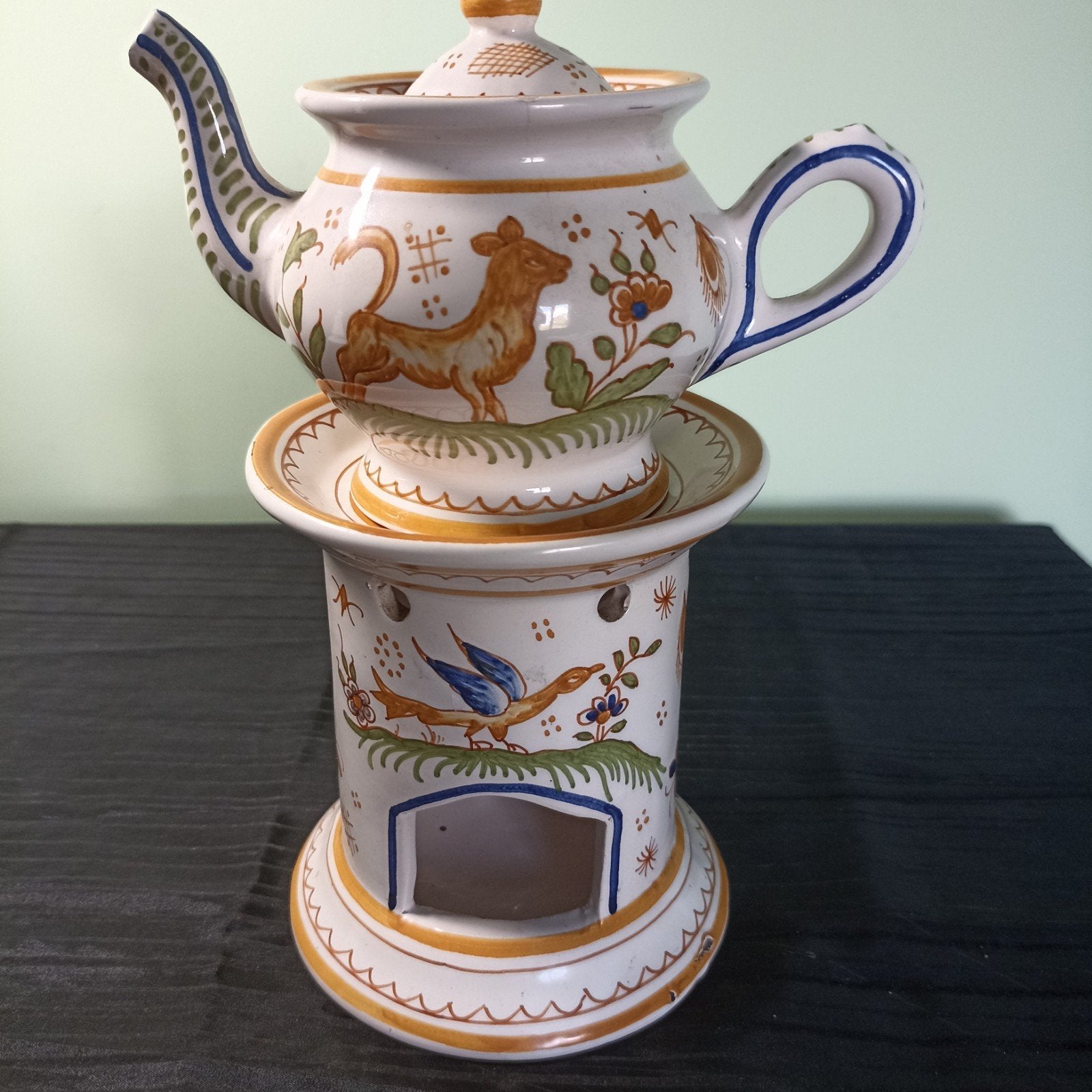 Chauffe-thé en tisanière/faïence de style ancien — Handbesch, Envoi
