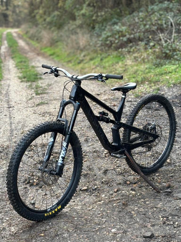 Canyon Spectral CF7 2022, Zo goed als nieuw, Schijfrem, 53 tot 57 cm, Ophalen