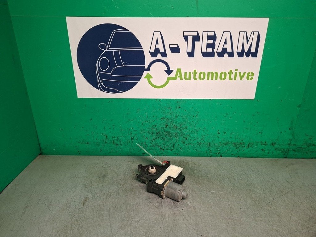 MOTEUR LEVE VITRE ELECTRIQUE Golf VII (AUA) (|5Q0959812D|), Volkswagen, Volkswagen AG, Utilisé, Kundenbetreuung@volkswagen.de